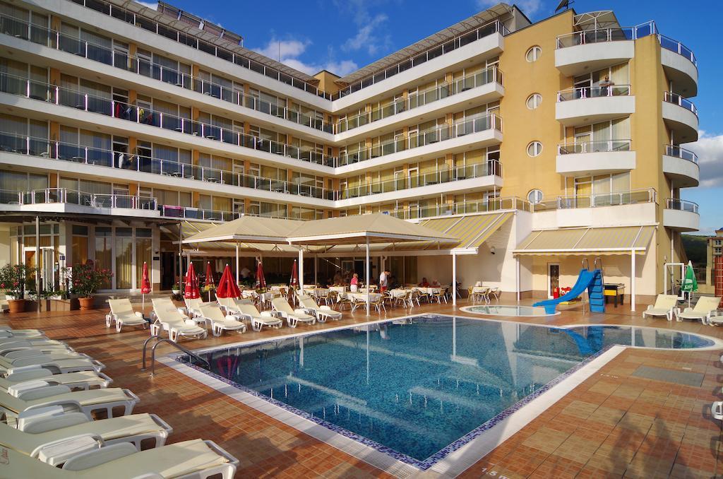 Hotel Plamena Palace Приморско Экстерьер фото